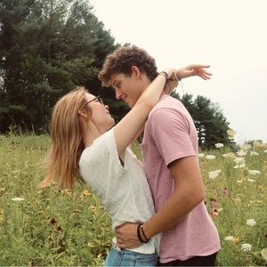 Meet your Posher, Leigha